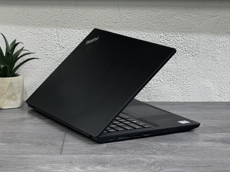 Lenovo Thinkpad T14 Gen1 7